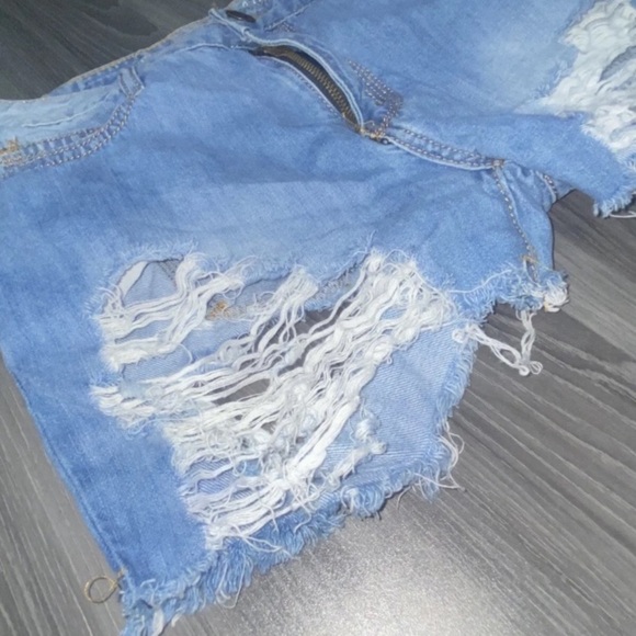 Machine Pour Neuf Mode Cut-Off Denim Jean Shorts Frayed Distressed Sz Medium. - Picture 7 of 12